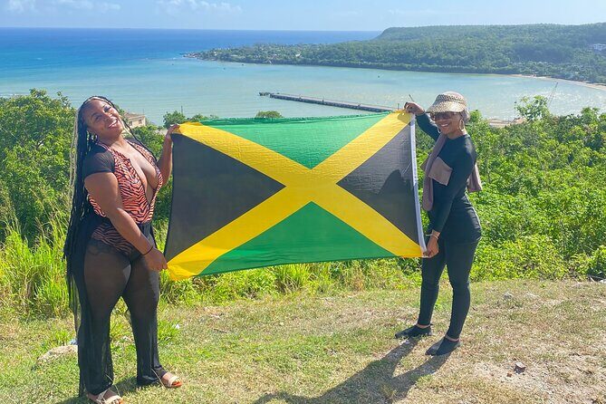 Horse Back Riding and Blue Hole From Montego Bay - Why O’Neil Jamaica Excursions Is the Real Pull