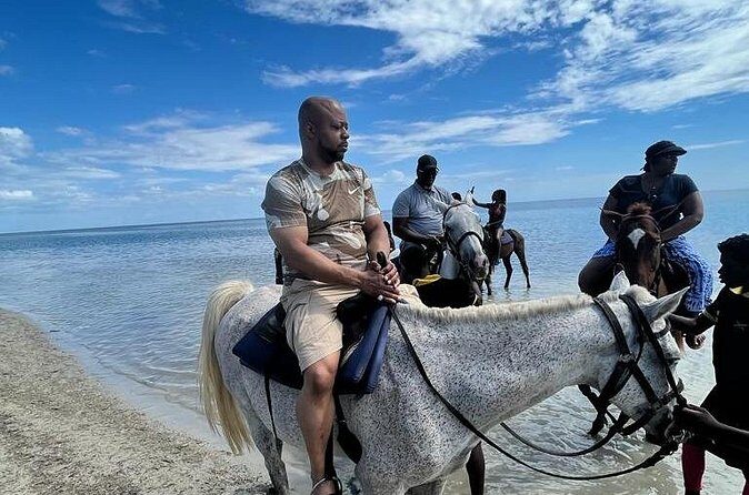 Horseback Riding in the Ocean from Ocho Rios & Runaway Bay - Riding in the ocean: what to expect at the shoreline