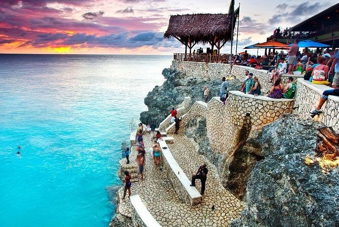 Jamaica Sunset at Rick's Cafe Private Tour with Transfer - Your driver matters more than you’d think
