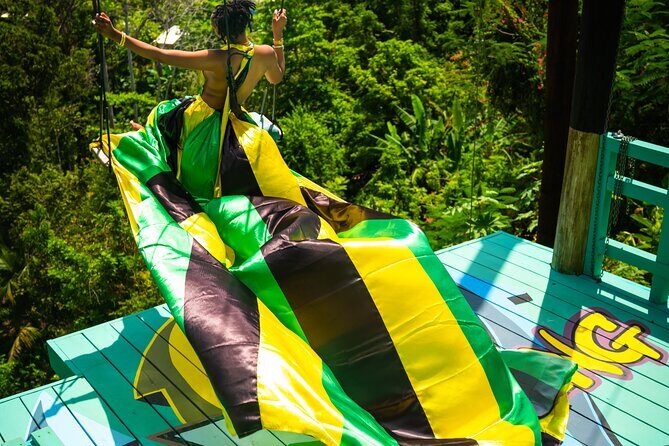 Jamaica Swing Drone Photoshoot with Dress Lunch and Transport - Lunch With Vegan and Vegetarian Options: A Real Brake for Your Day
