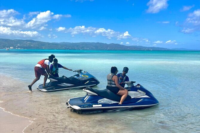Jet Ski in Montego Bay - Safety Briefing and Life Jacket: The Part That Makes You Relax