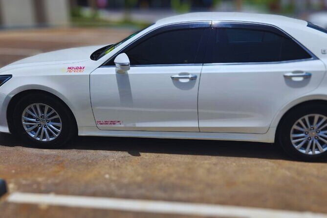 Kingston Airport Private Car to all hotels islandwide 1-3 pax - The drive from Kingston to city hotels and major resort towns