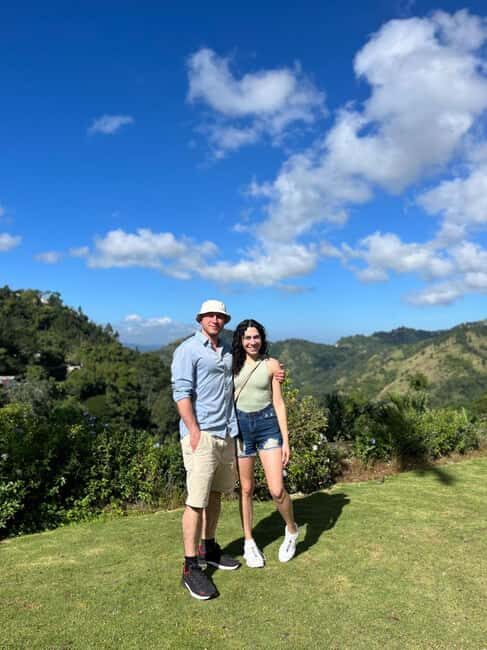Kingston Blue Mountains Tour with Coffee Tasting - The viewpoint stop: short, scenic, and not a time sink
