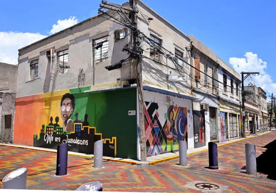 Kingston Creative: Mural Art Walking Tour - Guides make or break it: Ayanna, Melissa, Moesha, and Janet’s impact