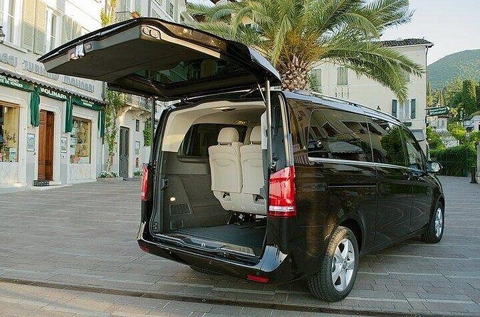 Kingston to Ocho Rios Round Trip Transfer - Mobile ticket and confirmation: small details that help