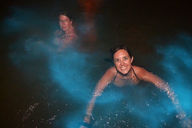 Luminous Lagoon Glow in the Dark Boat Tour from Montego Bay - On the water: the short captain briefing and your lagoon swim