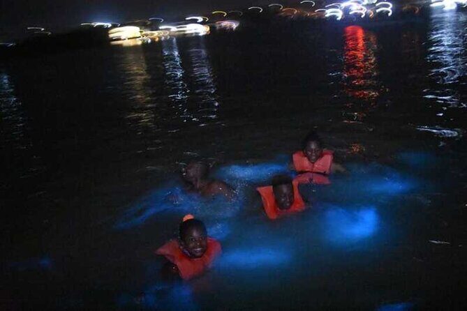 Luminous lagoon Night Tour Montego Bay - Luminous Lagoon Magic: Why the glow is so memorable