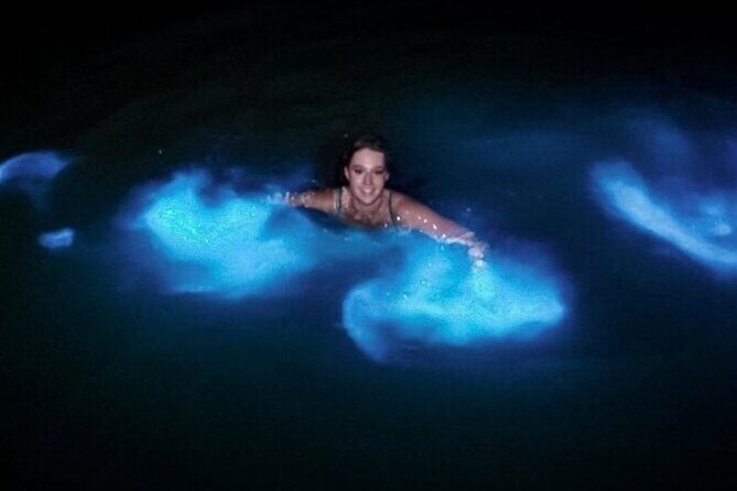 Magical Luminous Lagoon Private Tour - The boat ride: glowing water under the hull