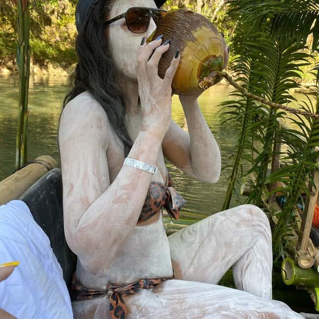 Marijuana Farm, Bamboo Rafting and Doctors Cave Beach Tour - Real-world vibe check: what the rating tells you