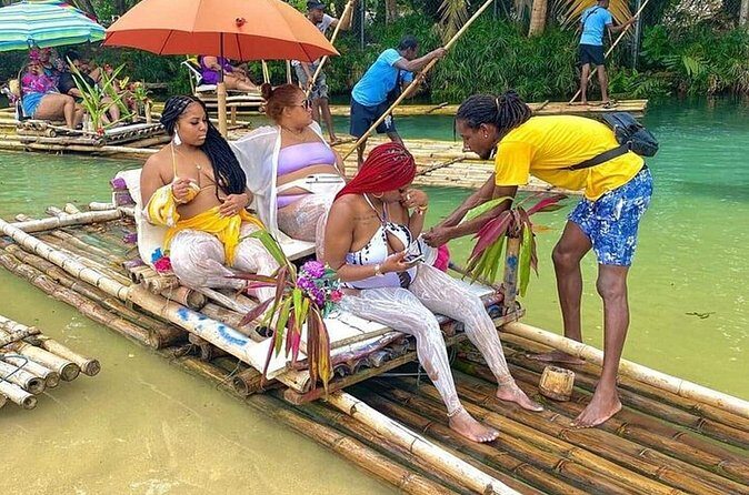 Martha Brae River Rafting And Luminous Lagoon Tour In Falmouth - Comfort and practical tips for a smooth day