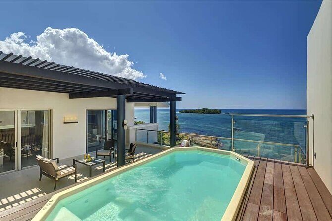 MBJ Airport Private Transfers to any Negril Hotels - Making Stops on the Way: Patties, Pharmacies, Dispensaries, and Beer