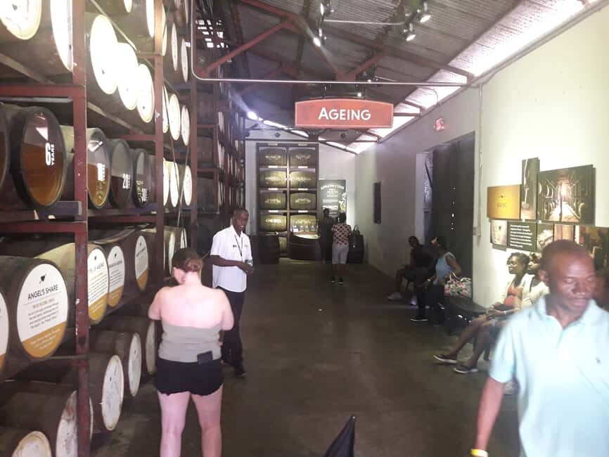 Montego Bay: 8-Hour Appleton & Pelican Bar Return Transfer - Appleton Estate: donkey Paz, cane tastings, and rum lessons