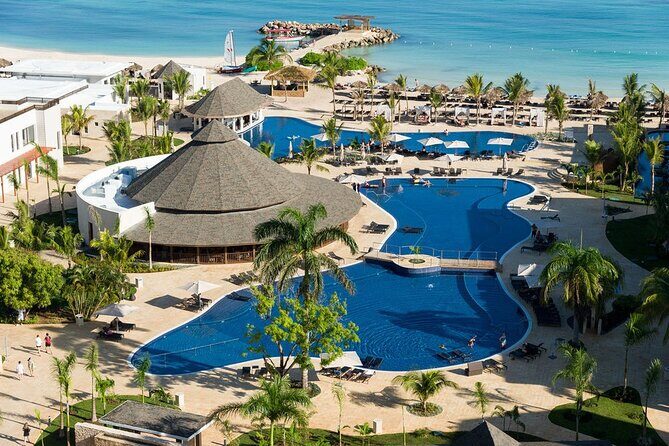 Montego Bay Airport Ja MBJ to Hotels in Montego Bay or Falmouth - One-Way vs. Round-Trip: Don’t Underestimate the Return