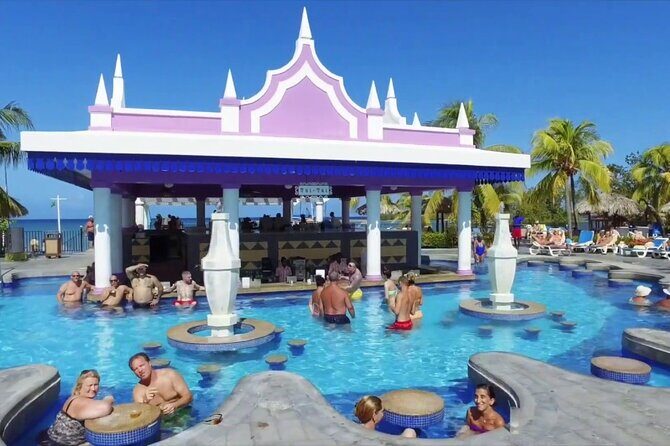 Montego Bay Airport Private Taxi to Princess Resorts - Stops you can add on the way: supermarkets, dispensaries, and refreshments