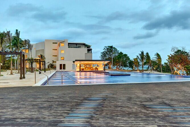 Montego Bay Airport Private Taxi to Royalton Negril - Value check: is $34 per person a smart deal