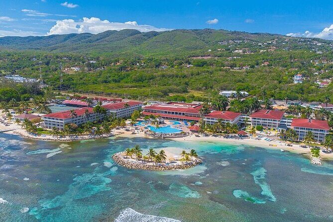 Montego Bay Airport Private Transfer To Montego Bay Hotels - Local Guidance Without the Detour: Where the Driver Adds Value