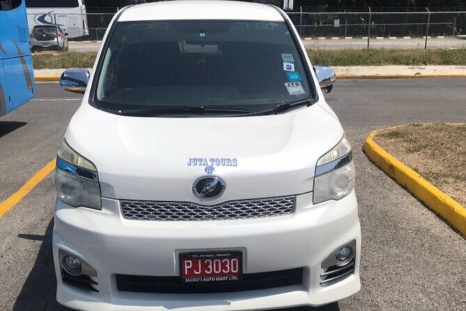 Montego Bay Airport Taxi to Princess Grand Jamaica Green Island - Comfort and Safety: Air Conditioning That Actually Helps
