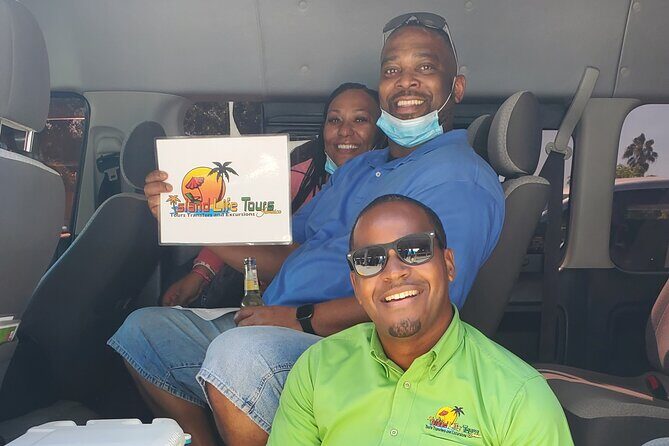 Montego Bay Airport Transfer to Hotels in Ochi Rios - The Ride Time: Plan for 1 to 1.5 Hours to Ocho Rios