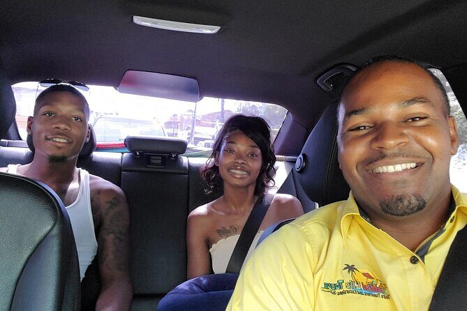 Montego Bay Airport Transfer to Hotels in Ochi Rios - Safety and Communication: The Difference Between Stress and Smooth