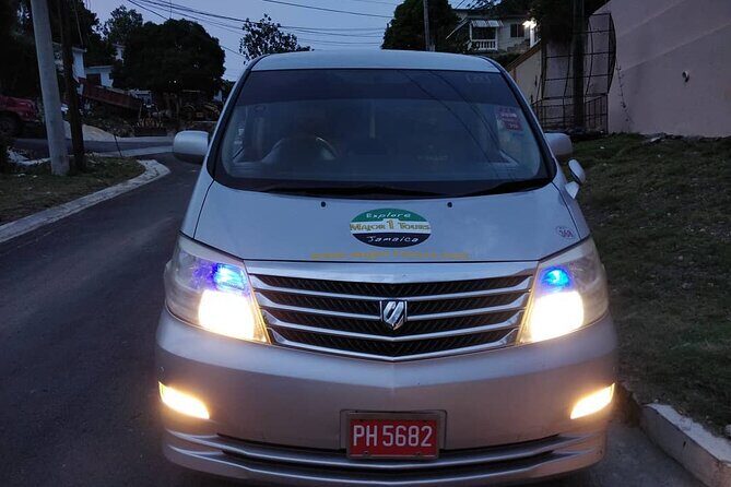 Montego Bay Airport Transfer to Ocean Eden Bay and Coral Spring - Getting From Montego Bay Airport to Your Resort Without the Stress