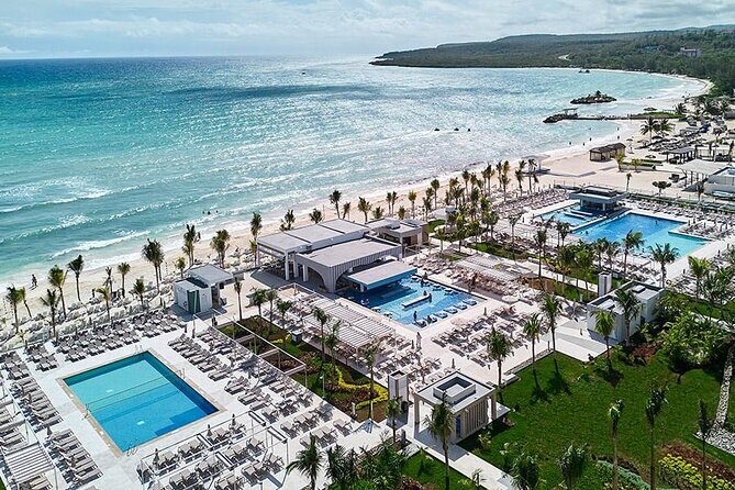 Montego Bay Airport Transfers to Hotels in Falmouth/ Trelawny - Best Fit: Who This Private Airport Transfer Works For