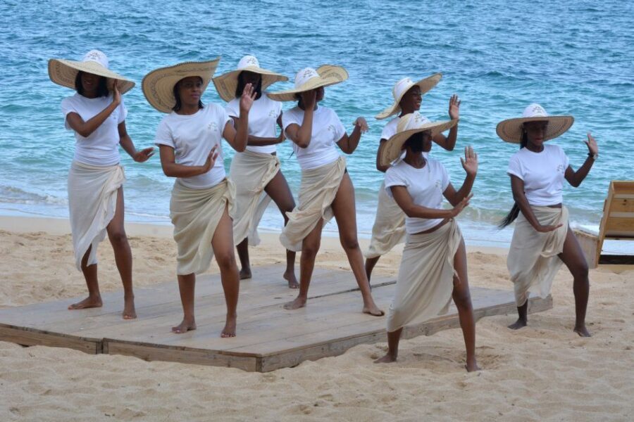 Montego Bay: Bamboo Beach Club VIP Access +Lunch & Cocktails - Light Entertainment and the Bartender’s Mixology Demo