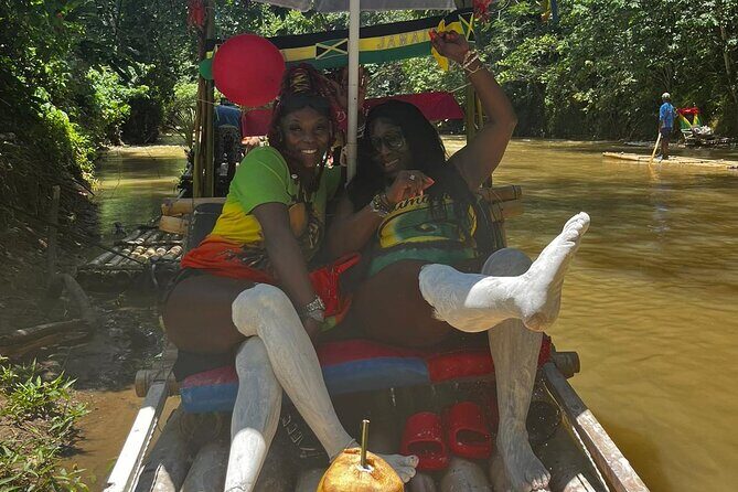 Montego Bay Bamboo River Rafting and Limestone Massage - The limestone foot massage: the surprise “wow” moment