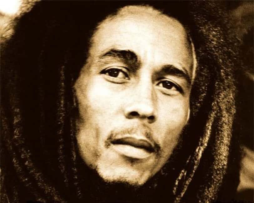 Montego Bay: Bob Marley Tour to 9 Mile, St. Ann - Mount Zion Rock: the meditation spot and the rock pillow moment