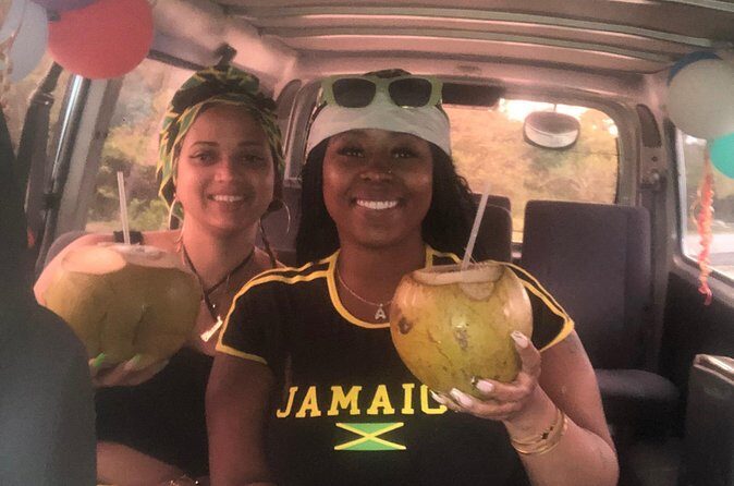 Montego Bay City Highlights Tour and Shopping with Bamboo Rafting - Bamboo Rafting on a Peaceful River: How the Float Works