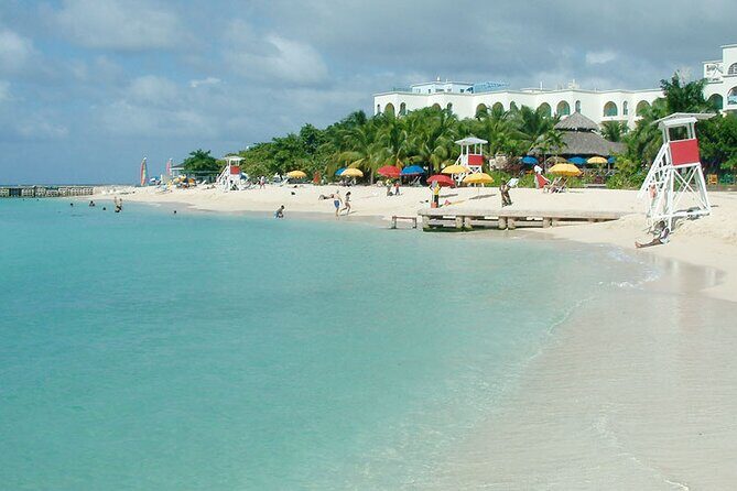 Montego Bay Highlights From Montego Bay Hotels - Hip Strip on Jimmy Cliff Boulevard: Shopping With a Local Rhythm
