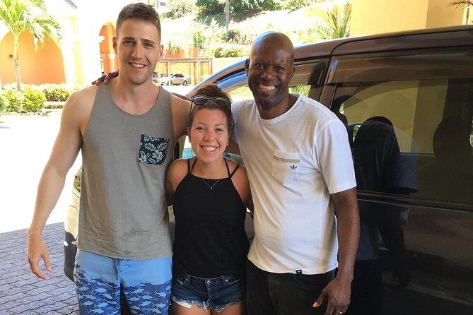 Montego Bay Hotels Private Airport Round Trip Transfers - Why a private Montego Bay airport transfer beats the taxi hunt