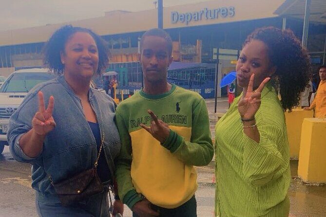 Montego Bay Jamaica Airport Transfer to Montego Bay and Falmouth - One-Way vs Round-Trip: How Timing Helps You Catch Flights