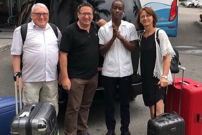 Montego Bay Jamaica Airport Transfer to Montego Bay and Falmouth - Inside the Ride: Air-Conditioned Comfort and Safety-First Routing