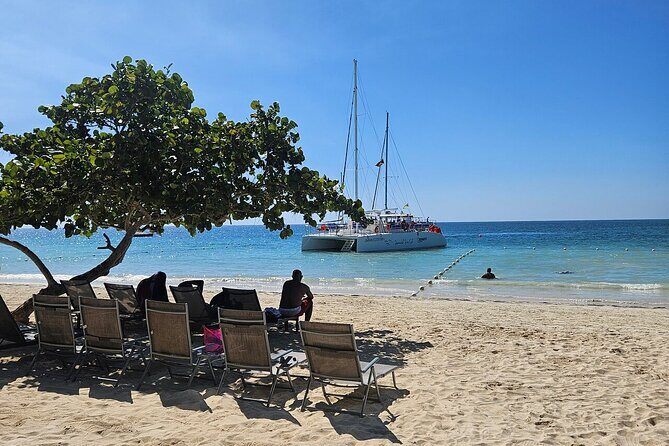 Montego Bay Local Experience & Beach from Cruise Ships - Local souvenir shops: good finds, plus one smart shopping habit
