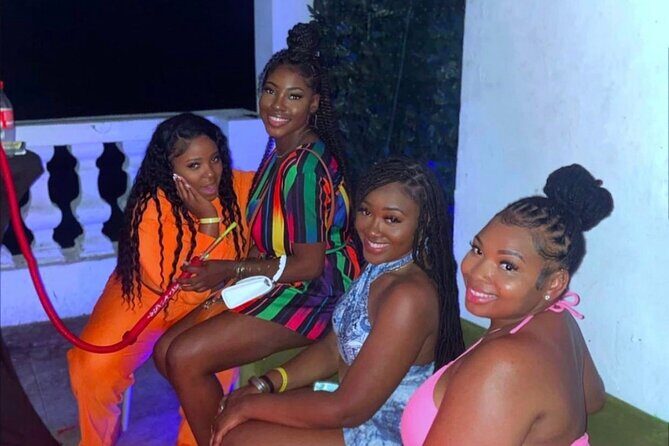 Montego Bay Night Life & Clubbing l Pier 1, Lounge 27/27 l Taboo - Who this clubbing-style private ride is best for