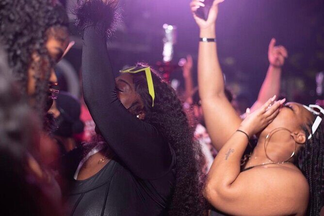 Montego Bay Night Out Lounge2727 Private and Customize Transfer - Entry Fee, Tickets, and the Open-Bar Mix-Up You Should Confirm