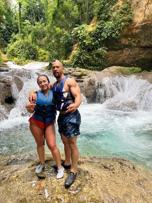 Montego Bay: Private Dunn's River Falls and Blue Hole Tour - Best-Fit Travelers: Who This Tour Works For