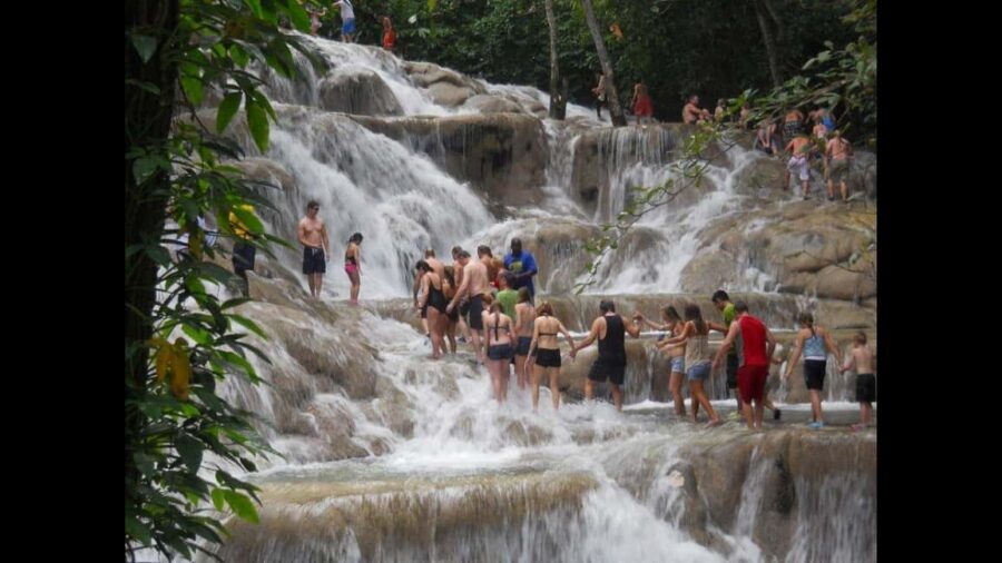 Montego Bay: River Rafting and Dunn's River Falls Day Trip - Rio Nuevo Bamboo Rafting: Slow Moves on a 30-Foot Raft