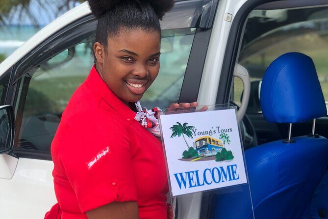 Montego Bay Roundtrip Luxury Transfer with Lounge Access - Key takeaways before you book