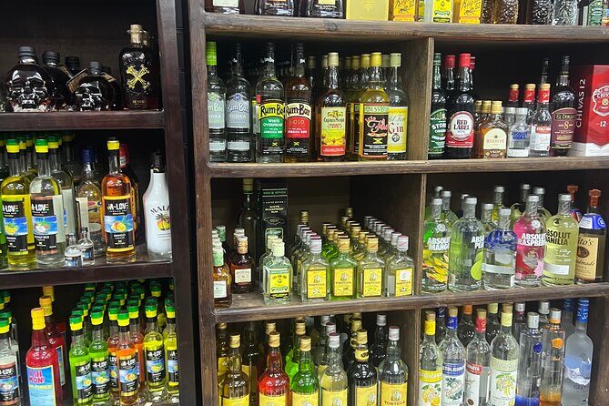 Montego Bay Sightseeing, Souvenir Shopping and local food hunt - Montego Bay sightseeing: you steer the direction