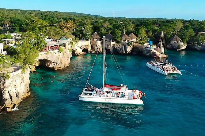 Negril Catamaran: Adults Sunset Party with Drinks & DJ - Price and what $106 buys you in real life