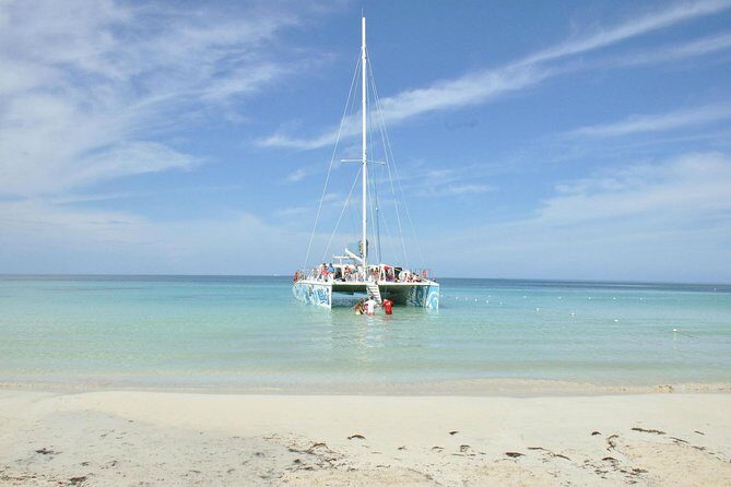 Negril Highlights Catamaran Cruise With Stop At Margaritaville - A Party-Boat Cruise That Still Feels Like Vacation