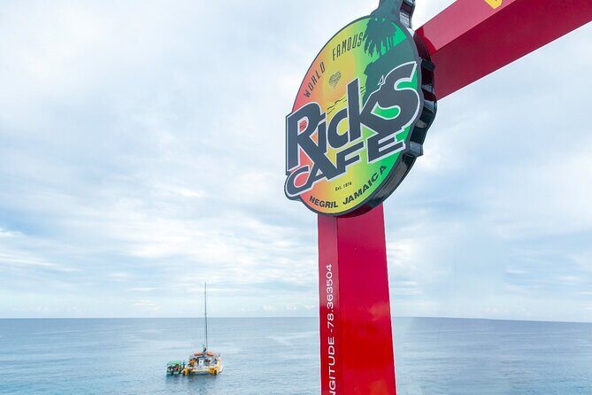 Negril PRIVATE CHARTER Catamaran (rate for 21 persons) - Who this private charter suits best (and who should think twice)