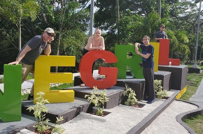 Negril, Seven Mile Beach, Rick's Cafe Private Day Tour - Included drinks, the mini-fridge, and the 420-friendly touch