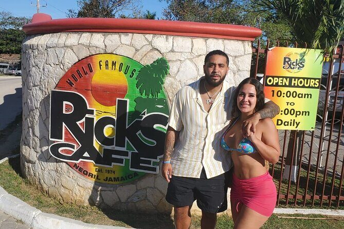 Negril, Seven Mile Beach, Rick's Cafe Private Day Tour - Seven Mile Beach and Margaritaville: your two-hour beach menu