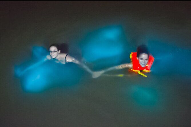 Night Tour-Luminating Blue Lagoon Waters - Who this tour is best for (and who should skip it)