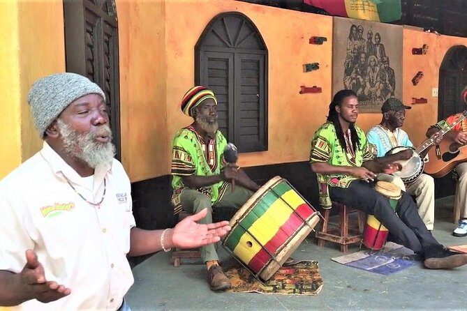 Nine Mile and Dunn's River Falls Day Trip from Montego Bay & Grand Palladium - The Big Idea: Why this Montego Bay to Ocho Rios combo works