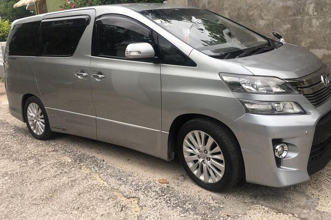 Ocean Eden Bay Montego Bay Airport Transfers - Inside the Ride: Air-Conditioned Vehicles and Real-World Pace