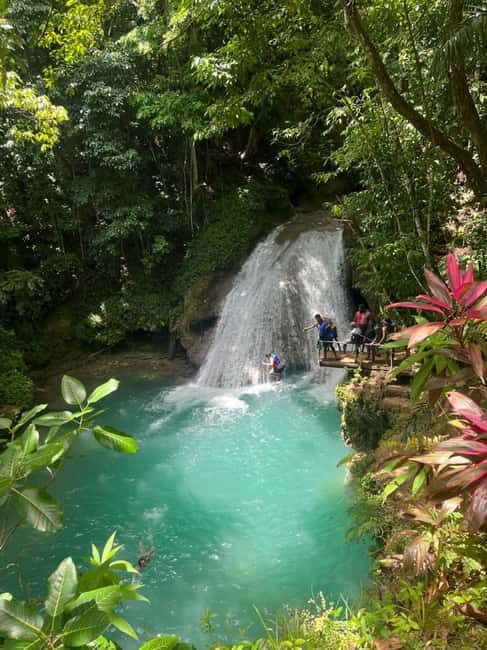Ocho Rios: Blue Hole and Bamboo River Rafting - Natural Pools, Jump Options, and the Art of Choosing Your Level
