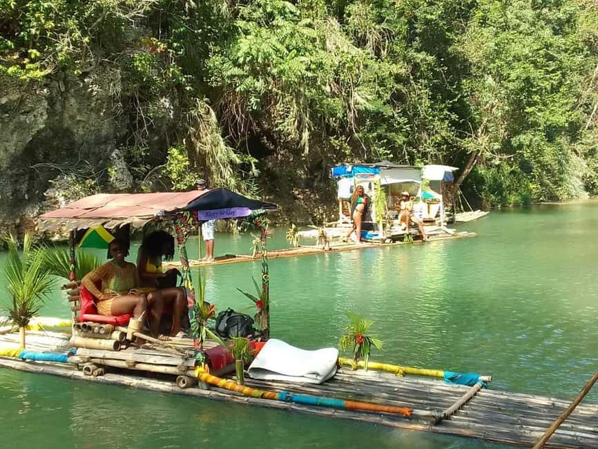 Ocho Rios: Blue Hole and Bamboo River Rafting - Your Ocho Rios Break: Lunch and Shopping Without the Rush